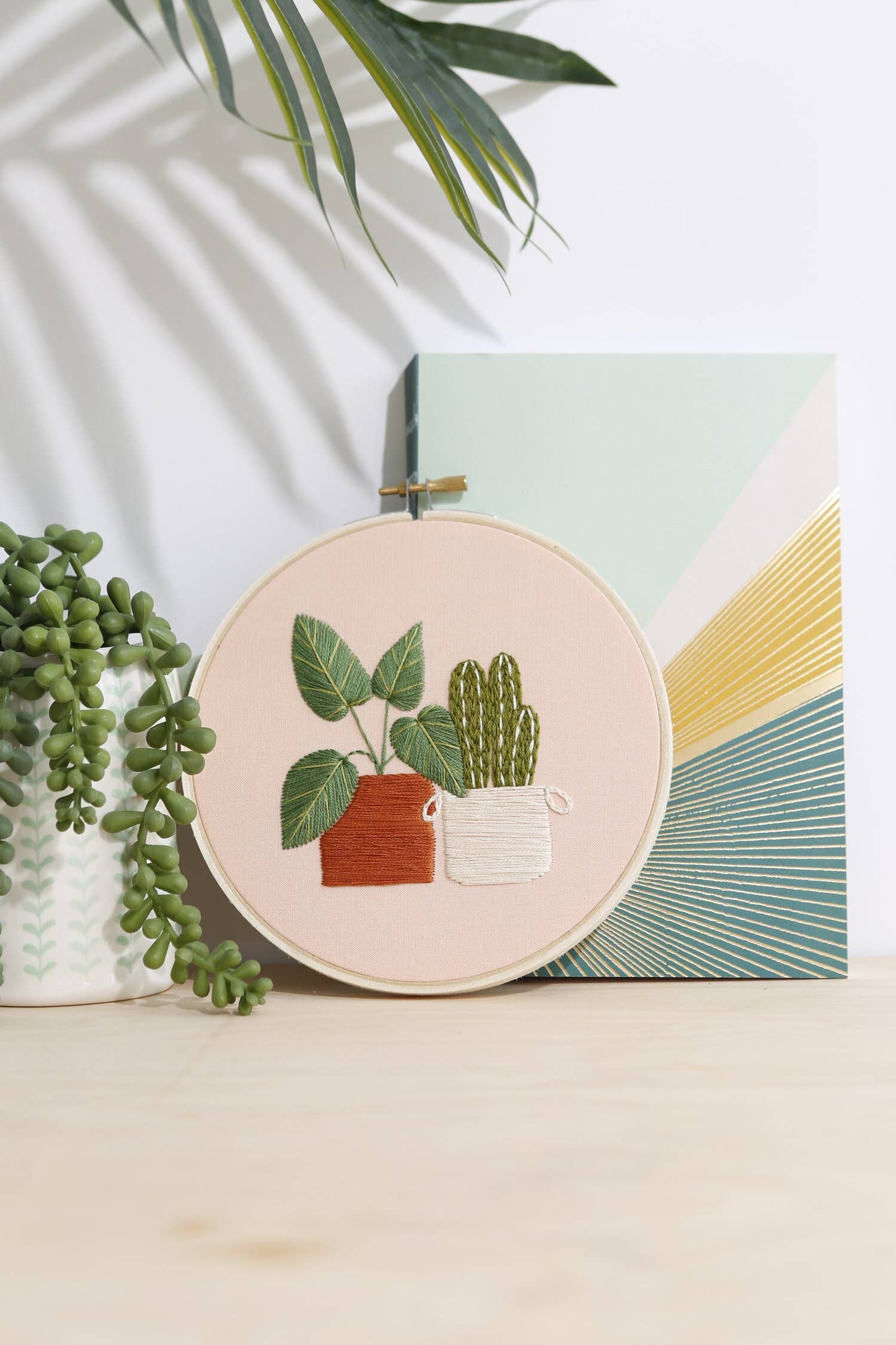 Freshly Stitched: Modern Embroidery for Absolute Beginners