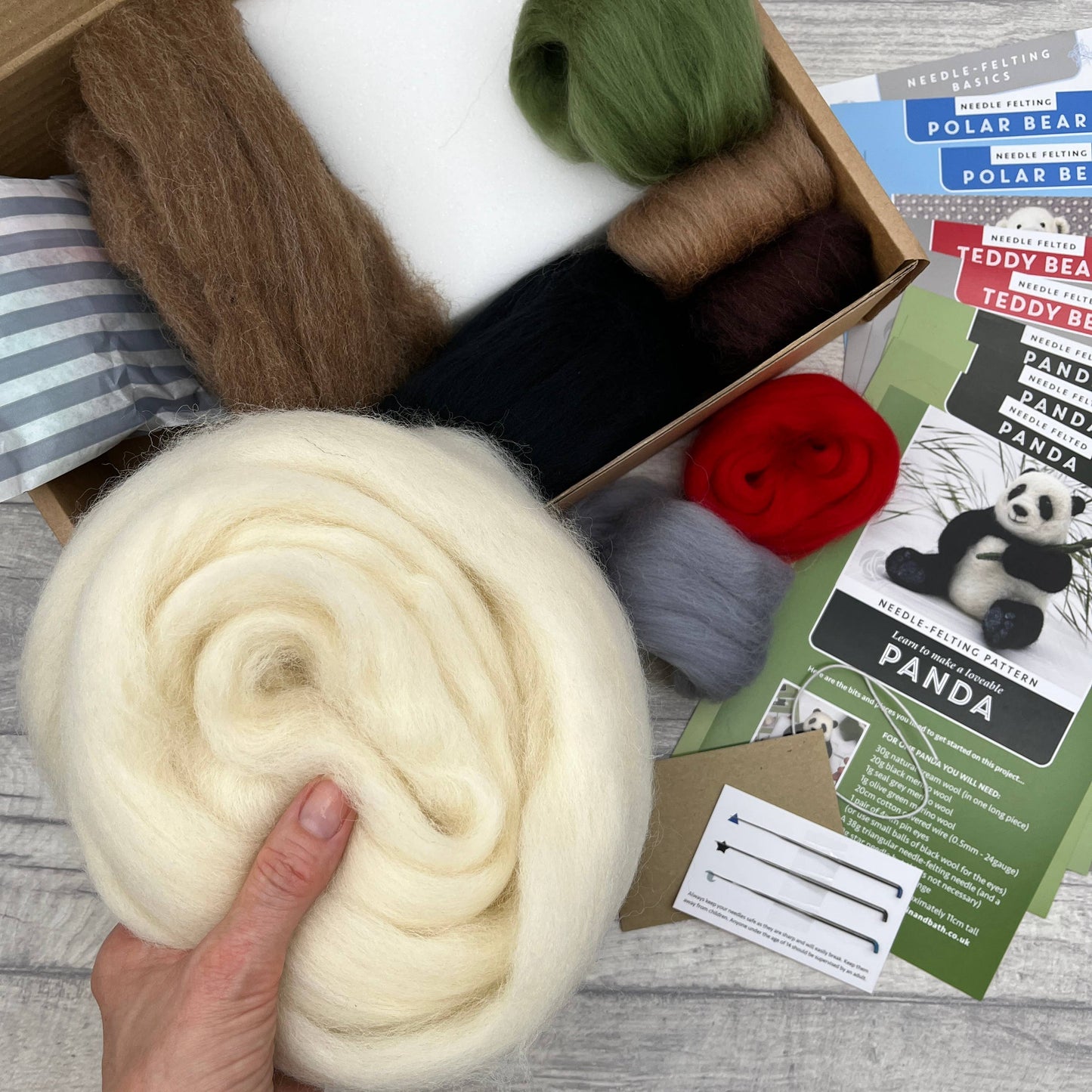 Needle Felting Bumper Kit - Three Bears. A premium starter k