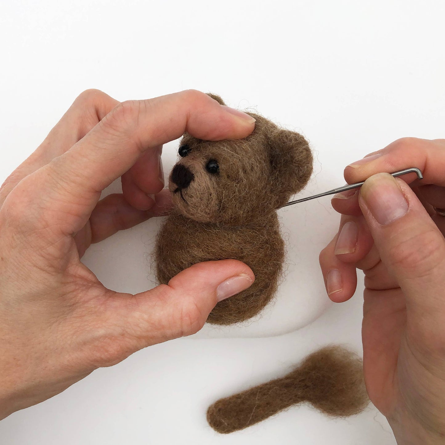 Needle Felting Bumper Kit - Three Bears. A premium starter k