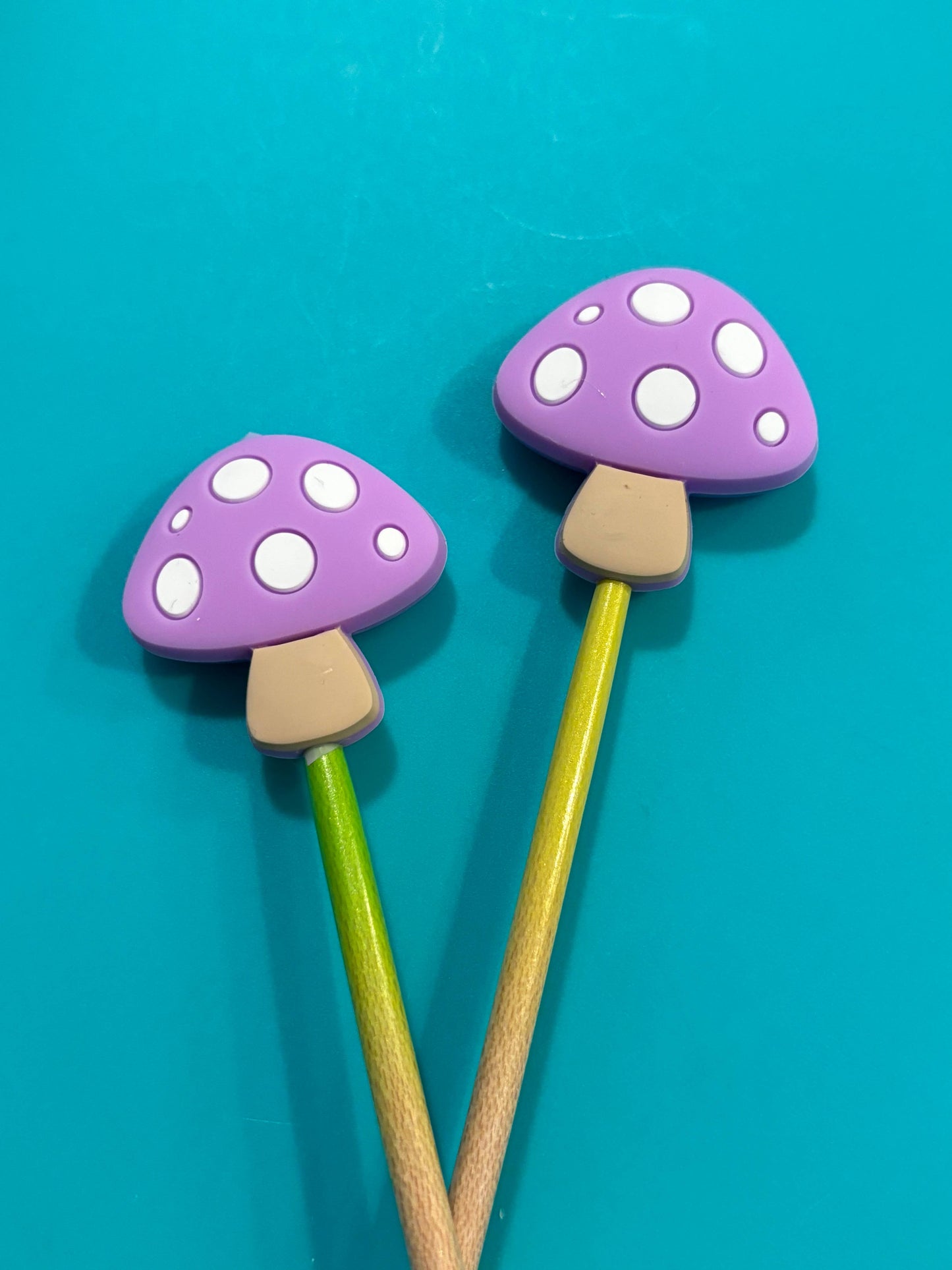 Knitting needle point protectors - Purple spotted mushroom