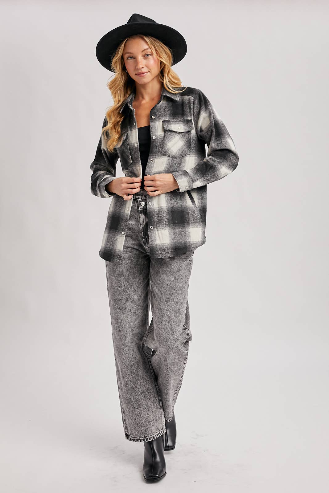 DEMIM HIGH RISE CROSSOVER BUTTON-FRONT WIDE LEG JEANS
