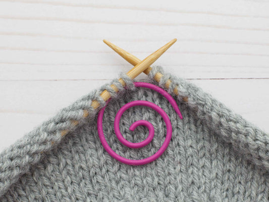 Pink Spiral Cable Needle | Knitting Notions Tools