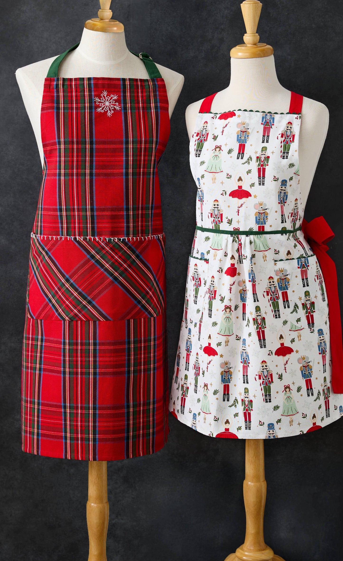 Tis the Season Plaid Apron