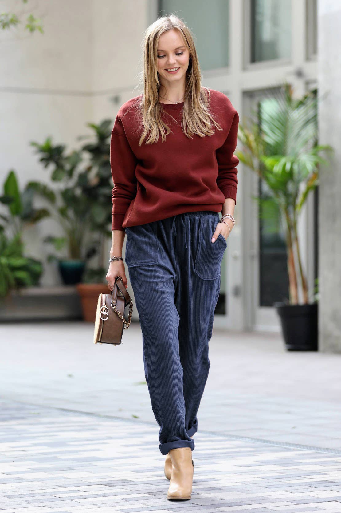 ",.Corduroy Drawstring Cuffed Pants With Pockets