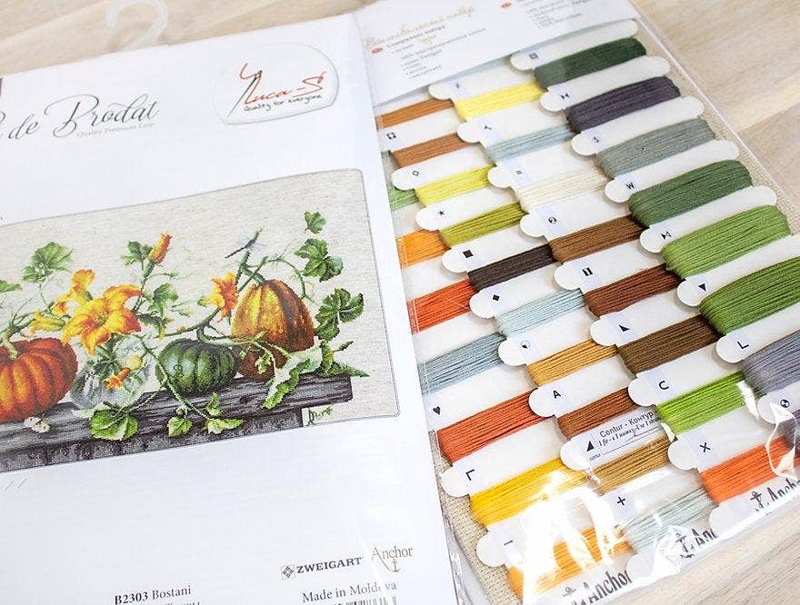 Cross Stitch Kit Luca-S - Pumpkins, B2303