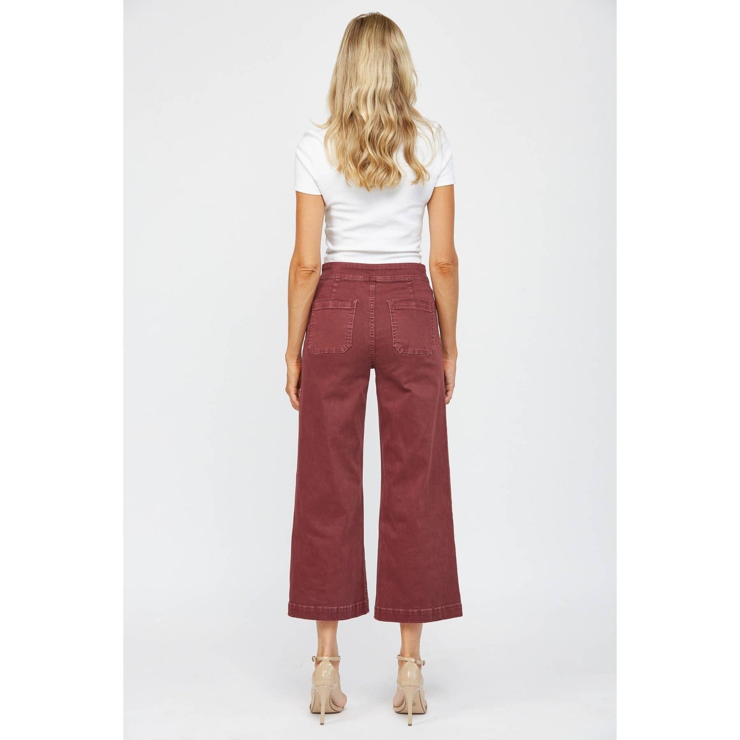HIGH RISE WIDE CROP LEG
