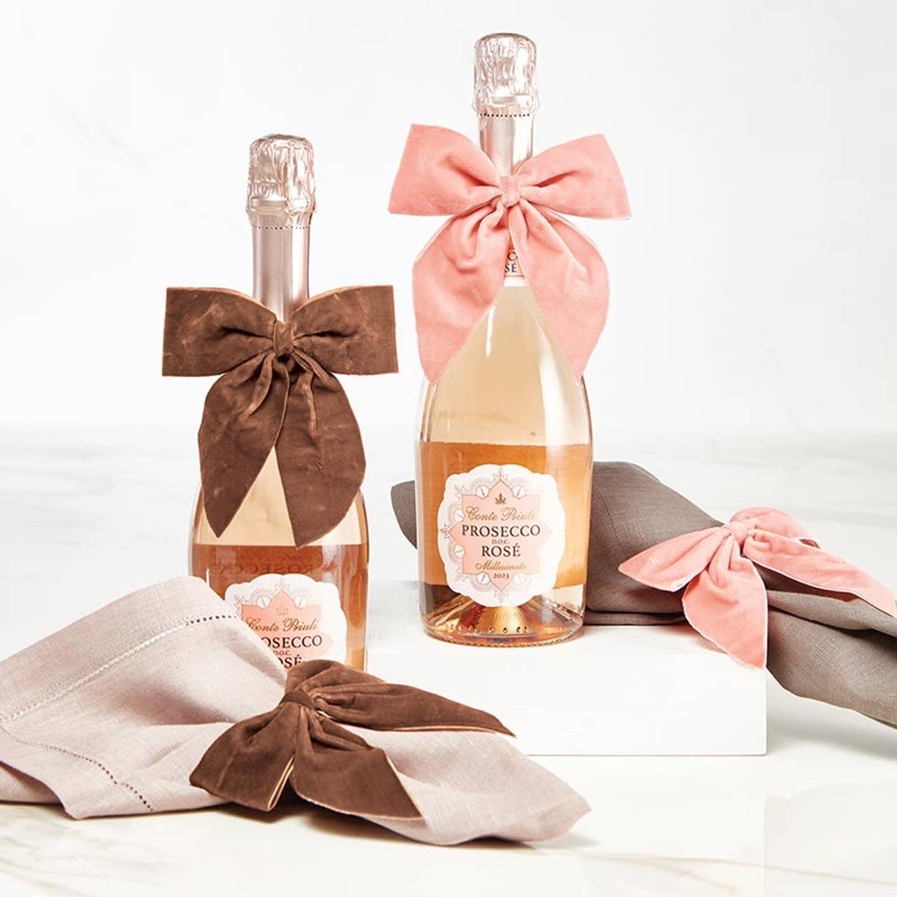 Velvet Bow Napkin Ties - Rose - Set of 4