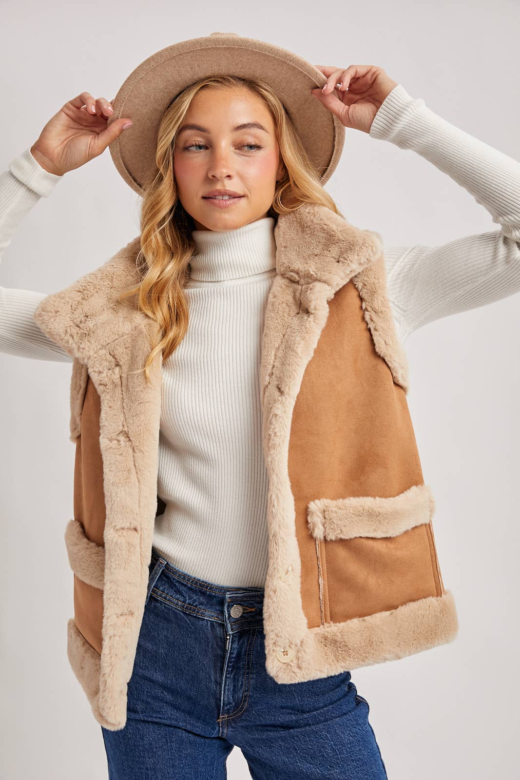 FAUX SUEDE WITH FAUX SHEARLING LINING TRIM VEST