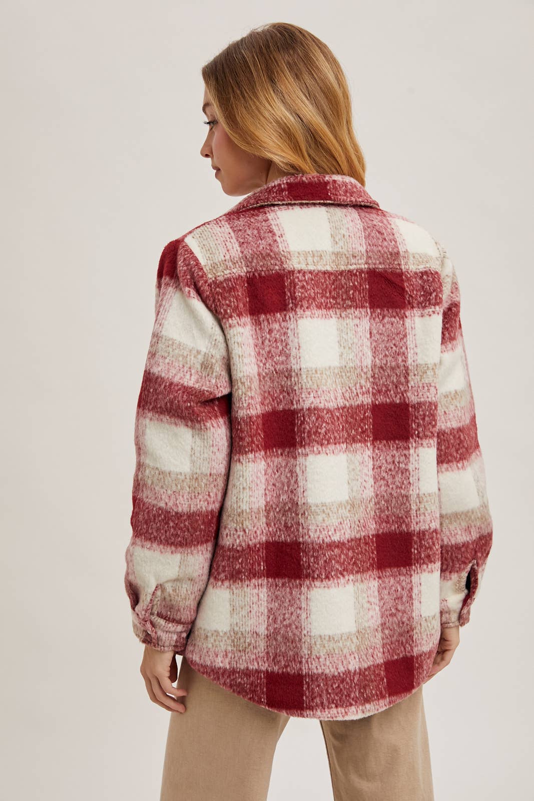 BUTTON DOWN PLAID SHACKET