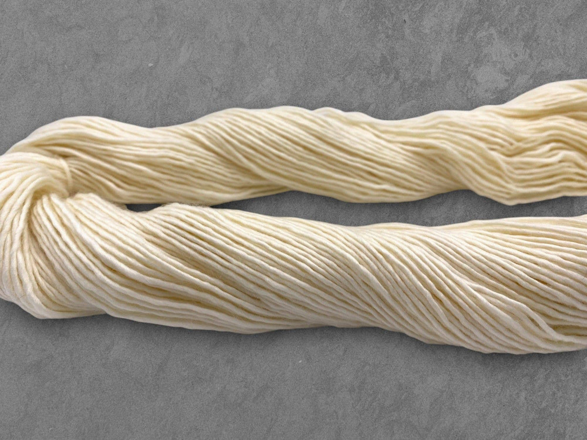 Undyed Yarn: Superwash Merino Worsted Single Knitting Yarn