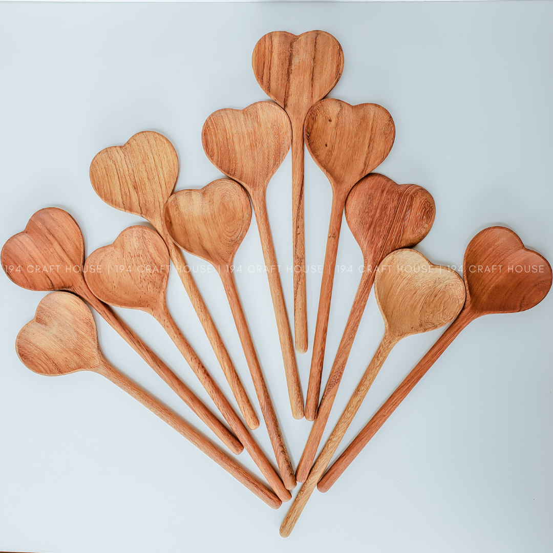 Love You Mama - Wooden Heart Spoon - Mother's Day Gifts