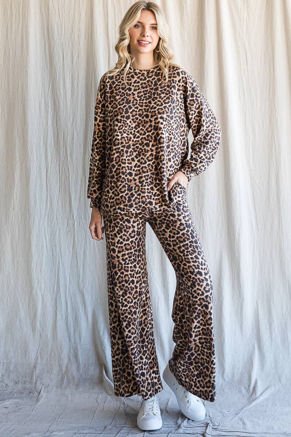 SOFT CHEETAH PRINT LOUNGE SET