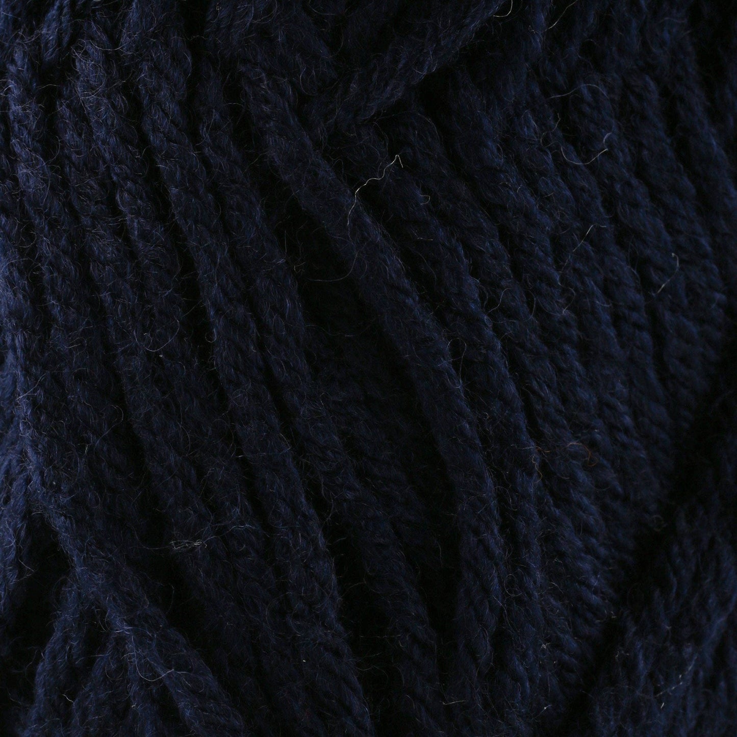 Sensy Roving Yarn, 3.5 oz, 132 Yards, Gauge 5 Bulky