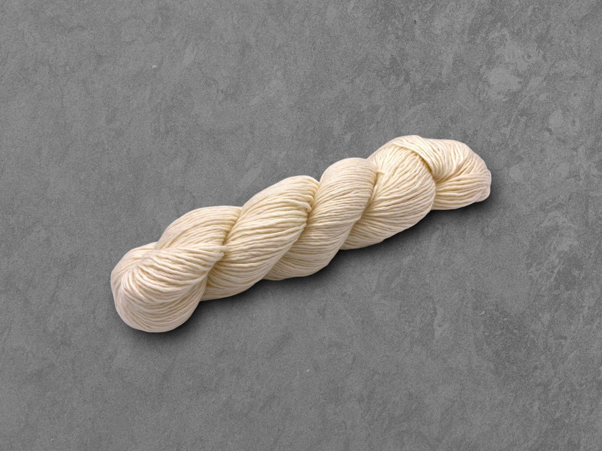 Undyed Yarn: Superwash Merino Worsted Single Knitting Yarn