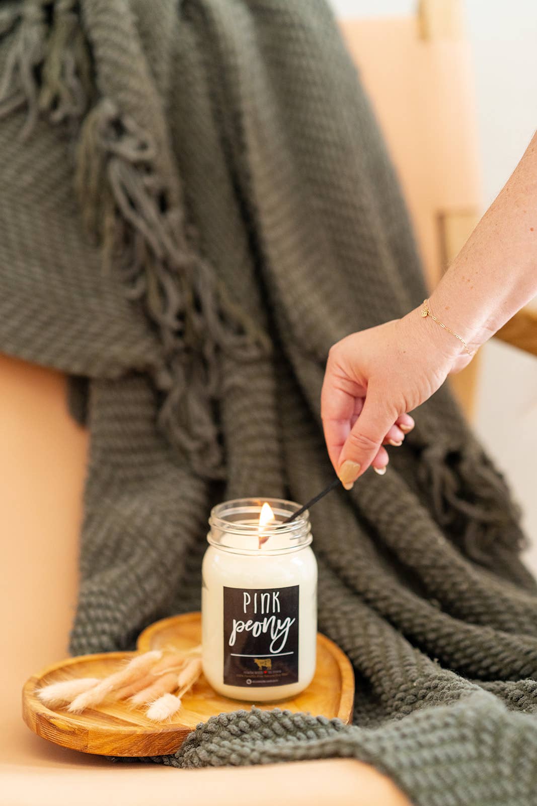 13 oz Mason Jar Candle: Pink Peony