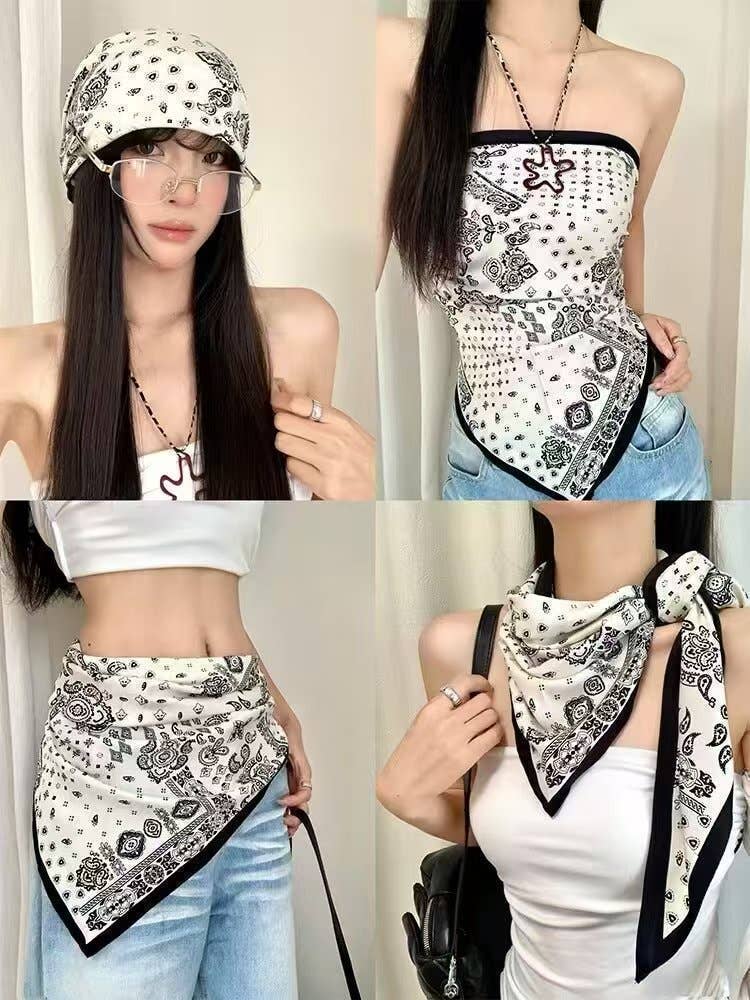 JC023328T Printed Triangle Scarf – Bandana Style Wrap / Shawl