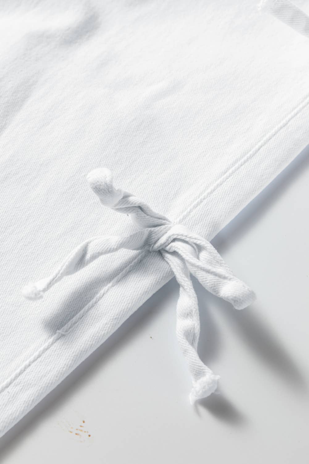 66 Spring 2026 Bow Knot Side Detail Straight Leg Loose Jeans