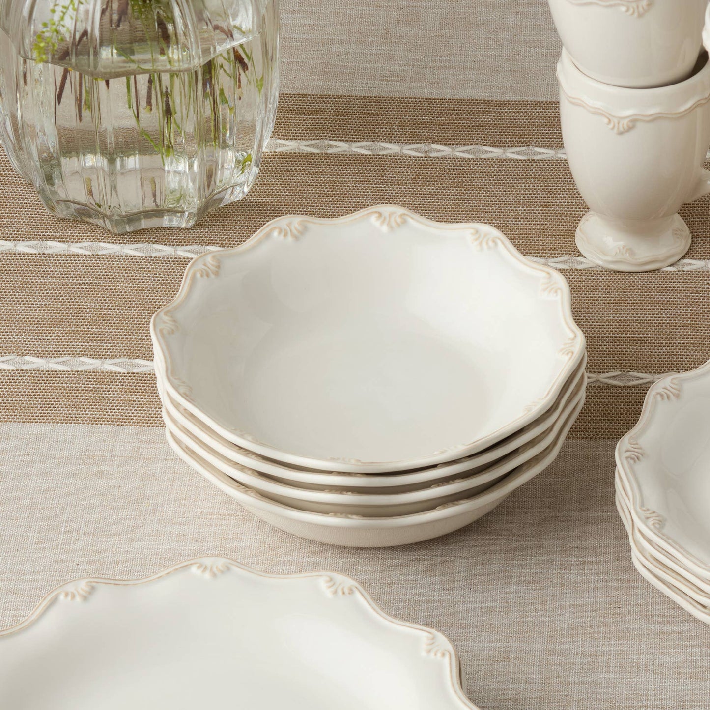 Heritage Scroll Soup Bowl – Classic Bowl with Scroll Detail