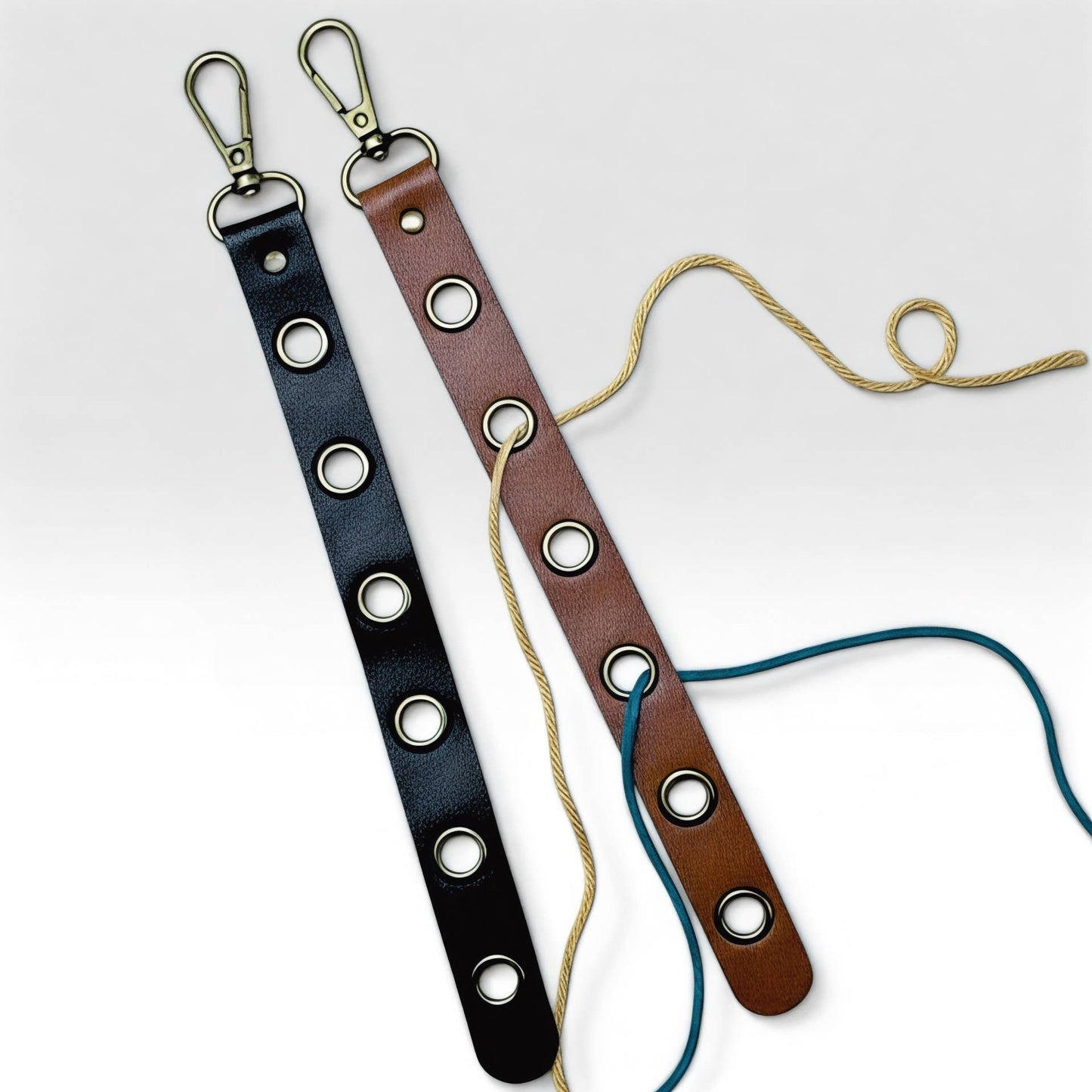 The Yarn Bar - Multi-Strand Yarn Divider, Notions