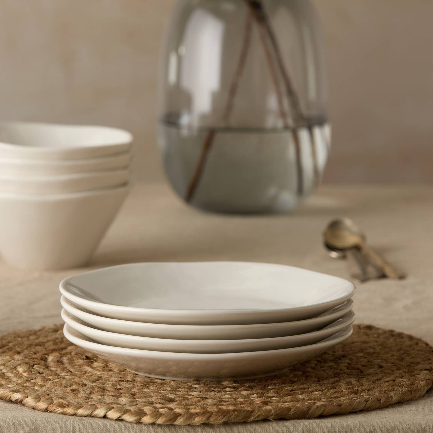 Linen Cream Salad Plate 9in