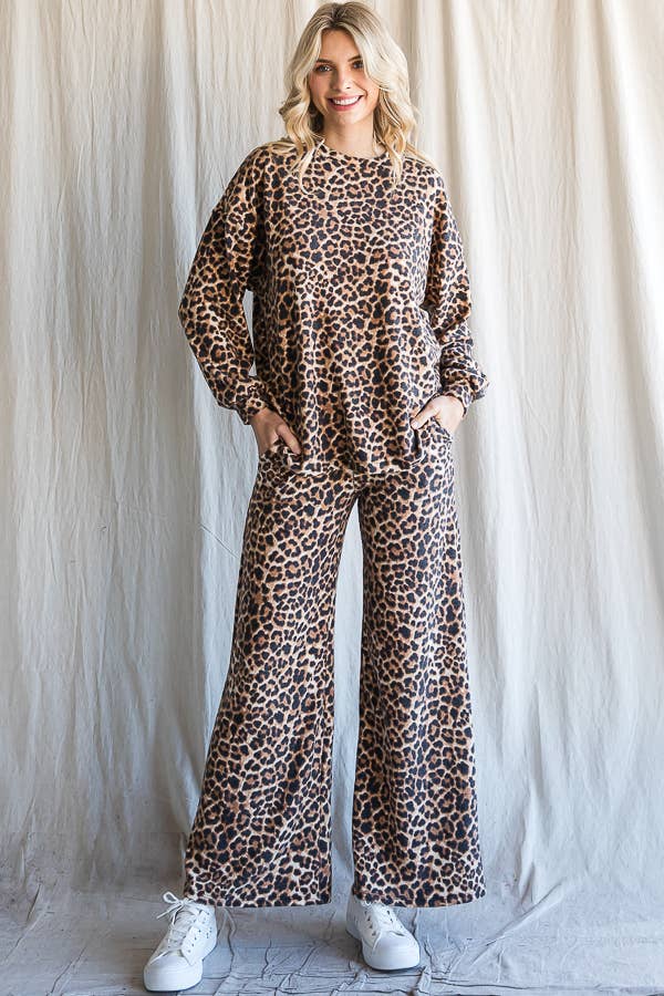 SOFT CHEETAH PRINT LOUNGE SET