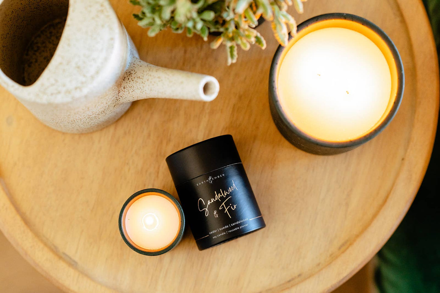 Earth & Ember 13 oz Candle: Sandalwood & Fir