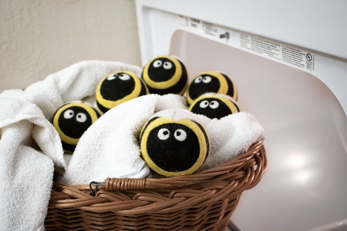 Bee Trio Eco Wool Dryer Balls - Set of 3