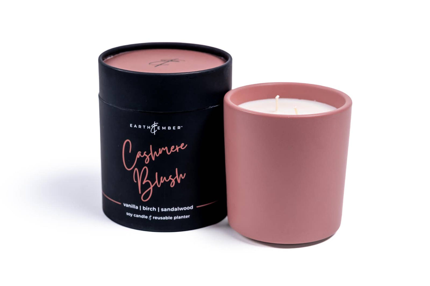 Earth & Ember 13 oz Candle: Cashmere Blush