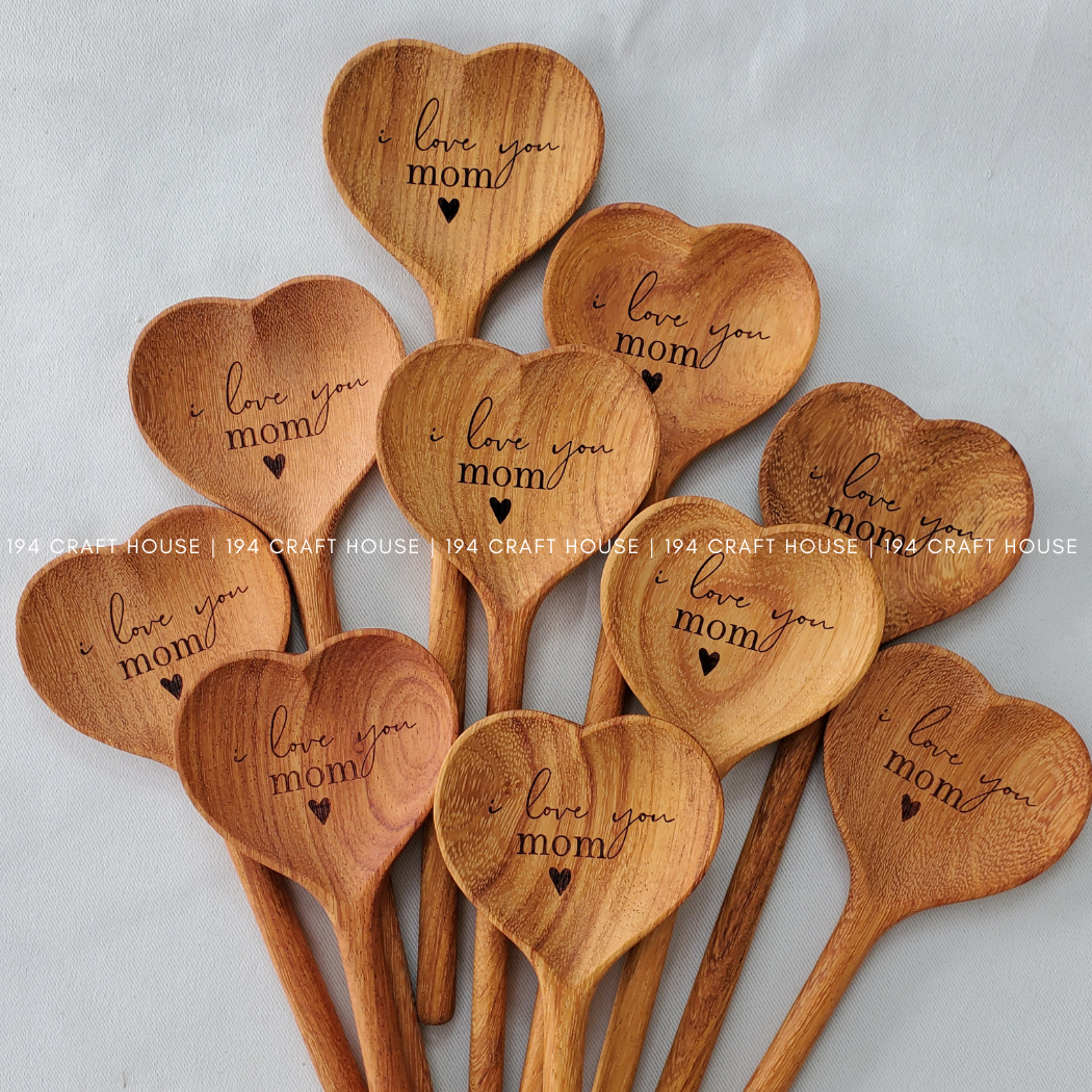 Love You Mama - Wooden Heart Spoon - Mother's Day Gifts