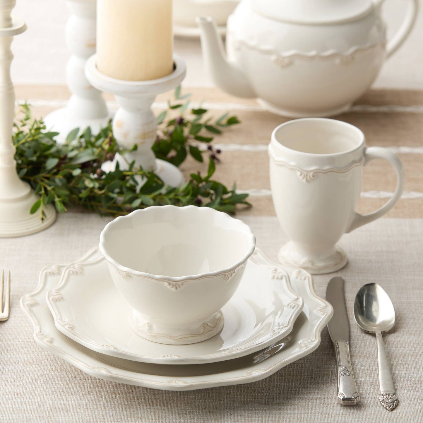 Heritage Scroll Cereal Bowl – Graceful Form for Everyday