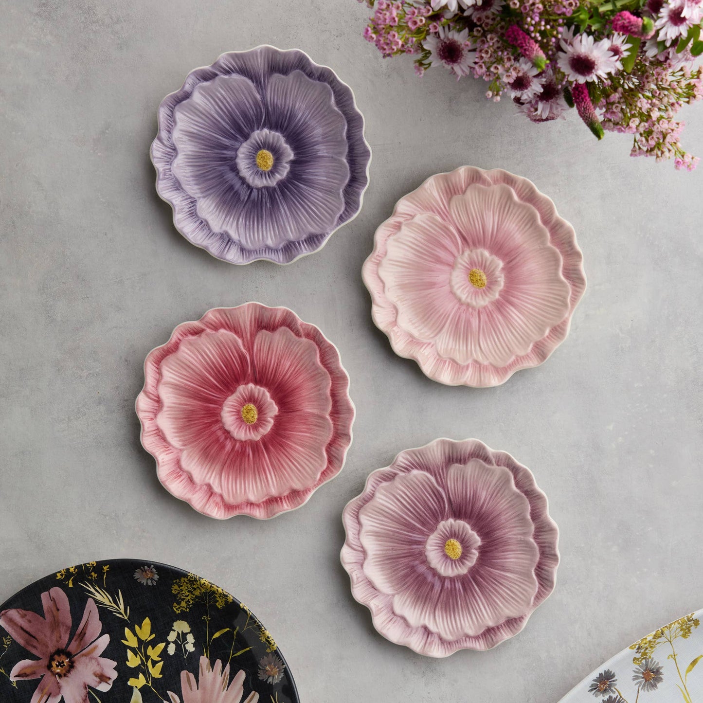 Wildflowers 3-D Floral Dessert Plates 4 asst