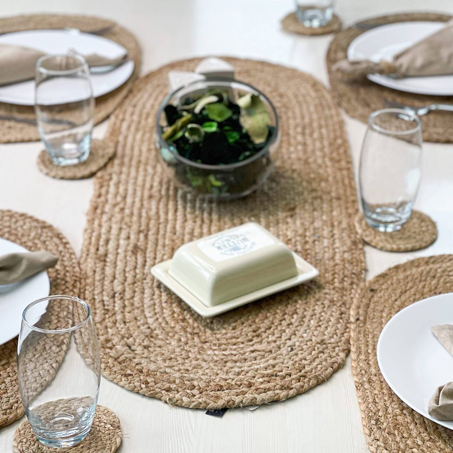 OVAL BRAIDED TABLE RUNNER, NATURAL JUTE, 13'' x 48''.