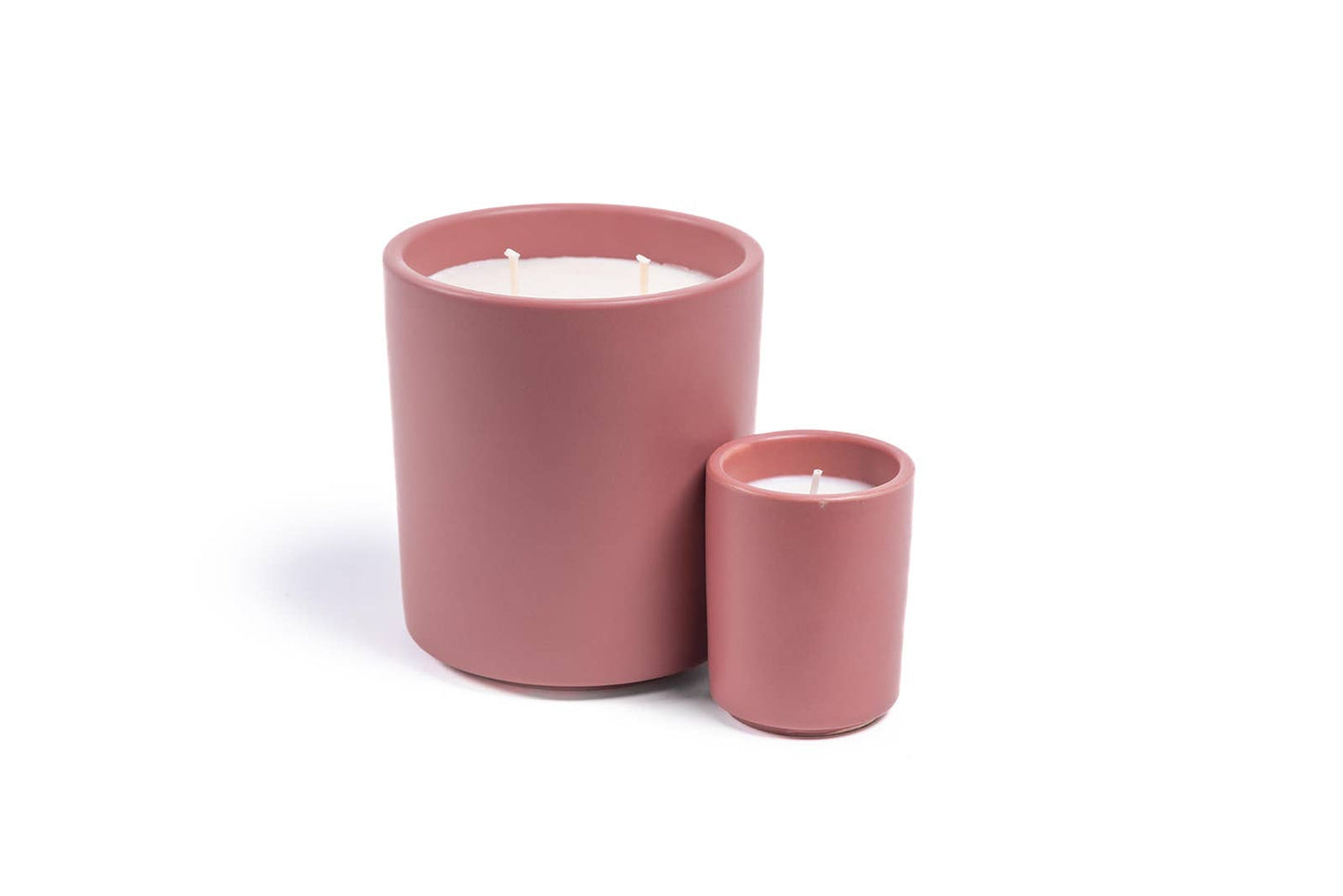 Earth & Ember 13 oz Candle: Cashmere Blush