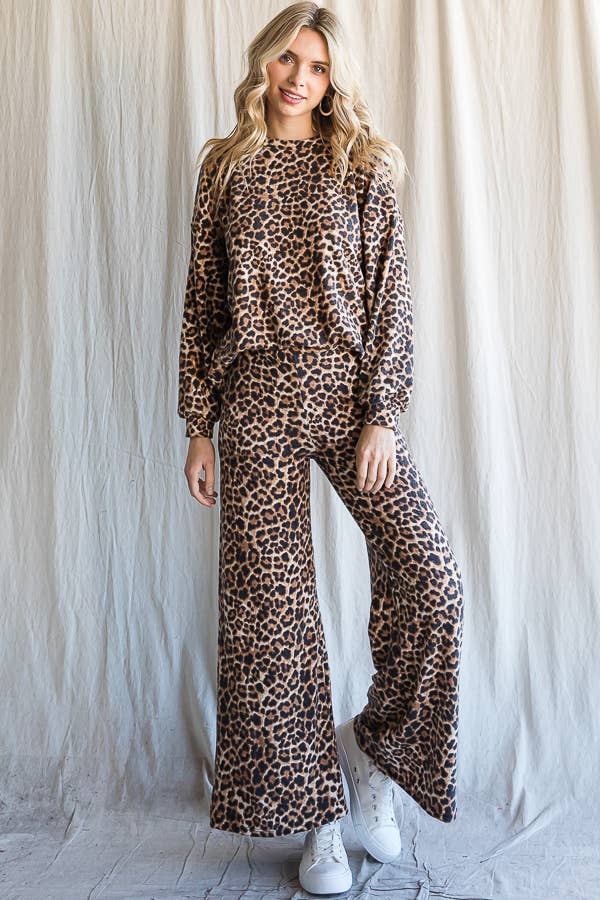 SOFT CHEETAH PRINT LOUNGE SET