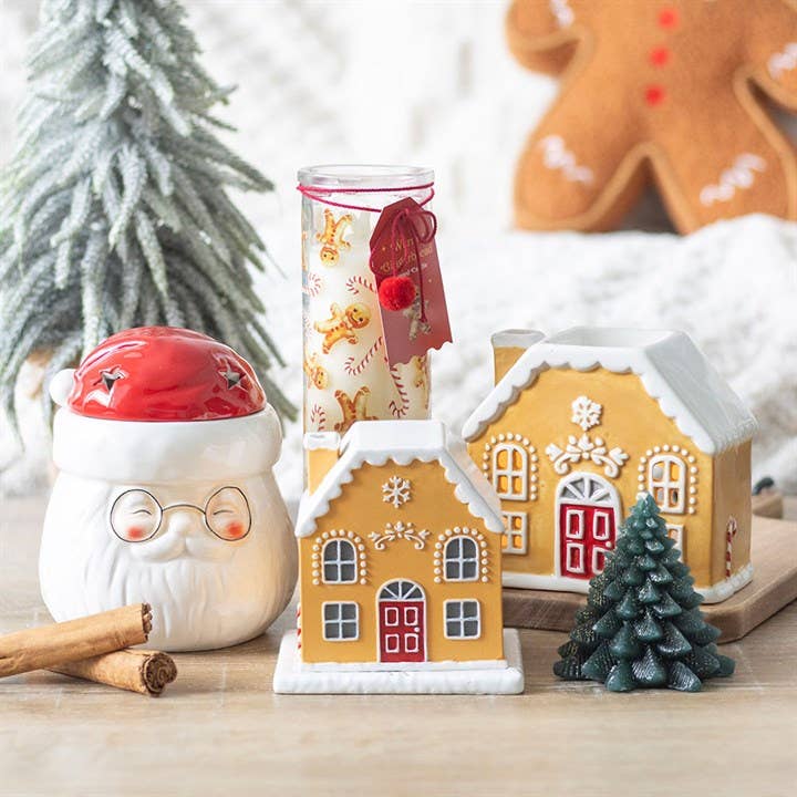 Gingerbread House Shaped Christmas Oil Burner and Wax Warmer
