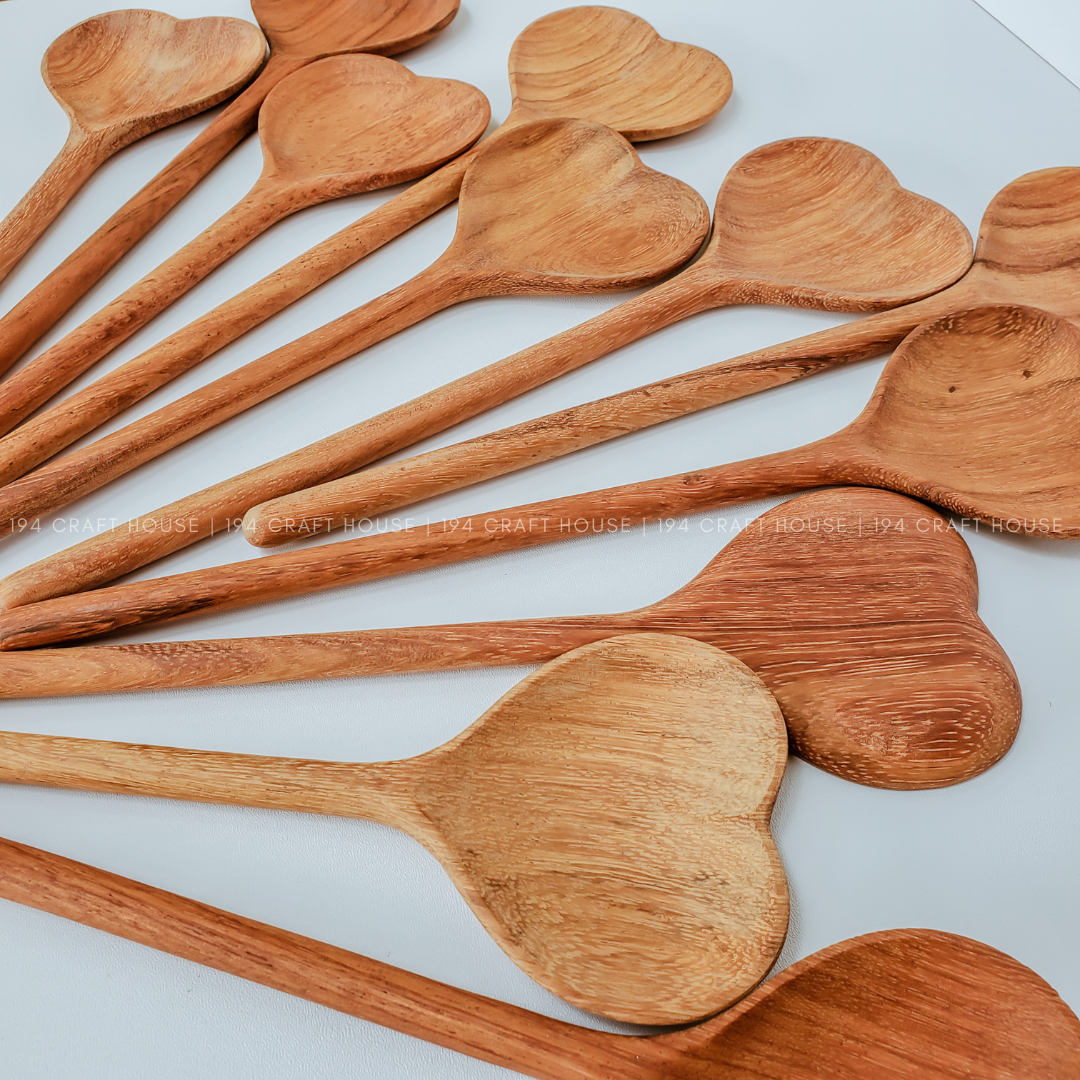 Love You Mama - Wooden Heart Spoon - Mother's Day Gifts