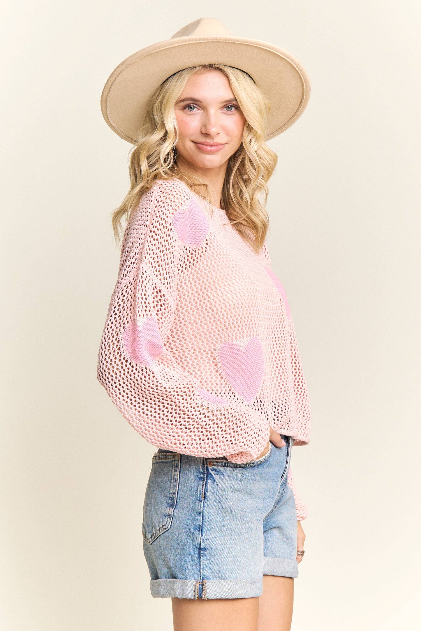 LOOSE KNIT MESH SWEATER HEART PATTERN - LESW4237
