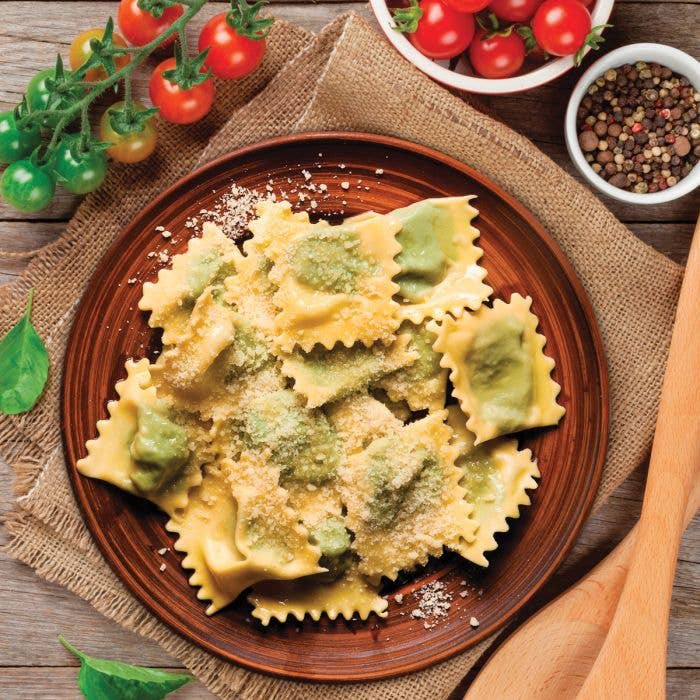 Fantes Ravioli Maker, Makes 1 Dozen Raviolis