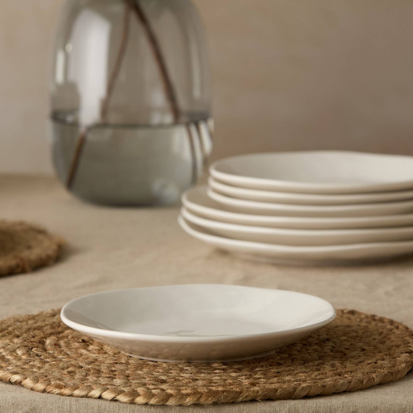 Linen Cream Salad Plate 9in