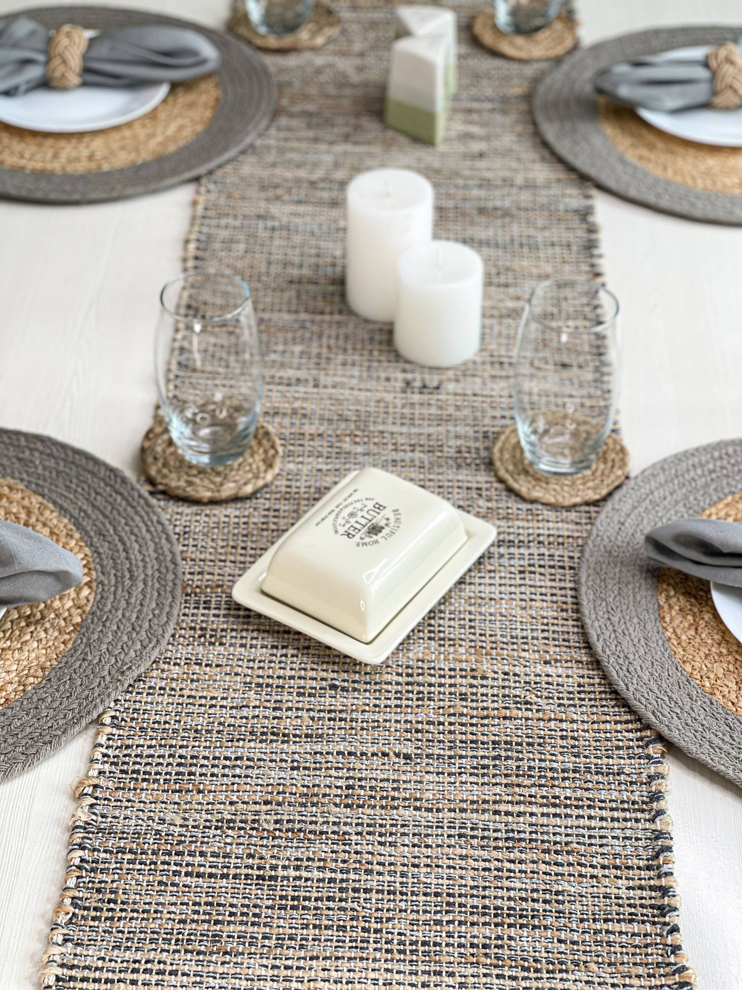 OMBRE TABLE RUNNER, NATURAL JUTE GREY, 13" x 108"