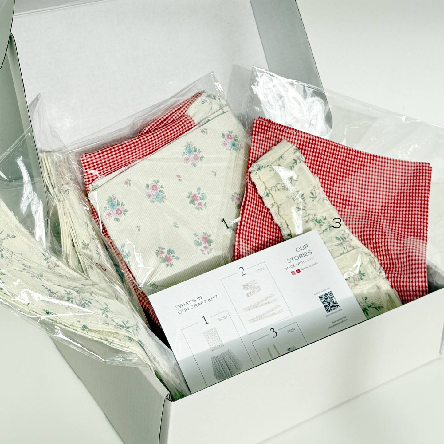 DIY Sewing Kit – Vintage Apron Craft Box (Lv.3)