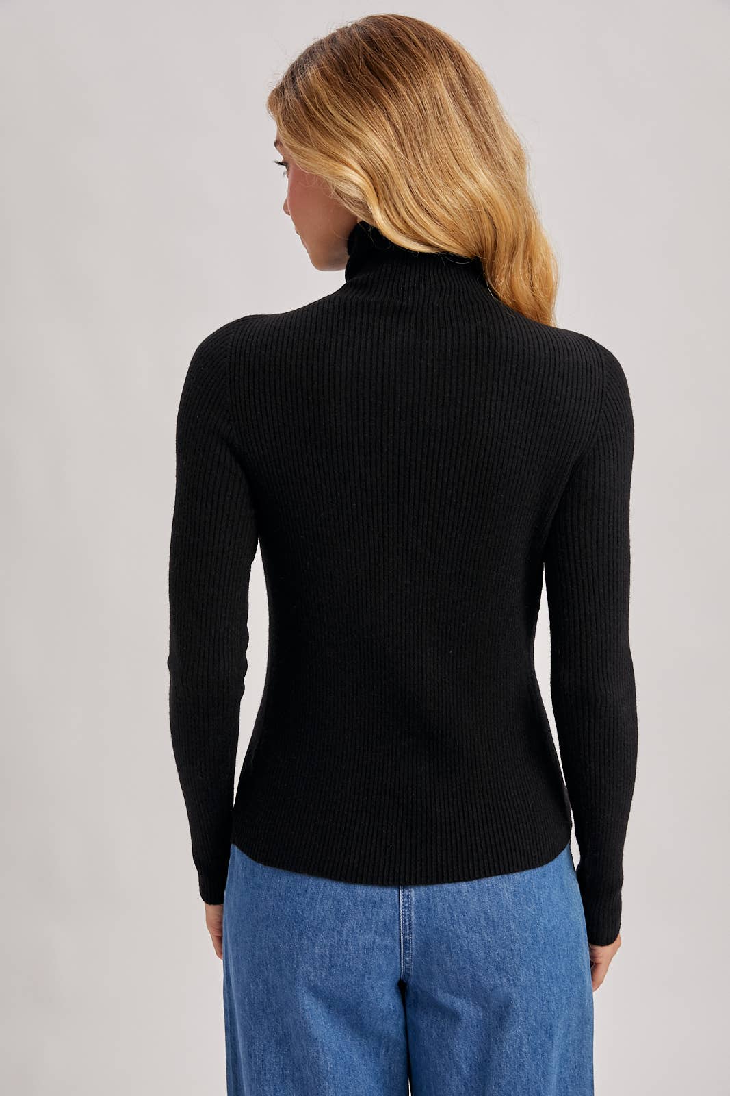 WHOLEGARMENT MOCK NECK RIBBED KNIT TOP